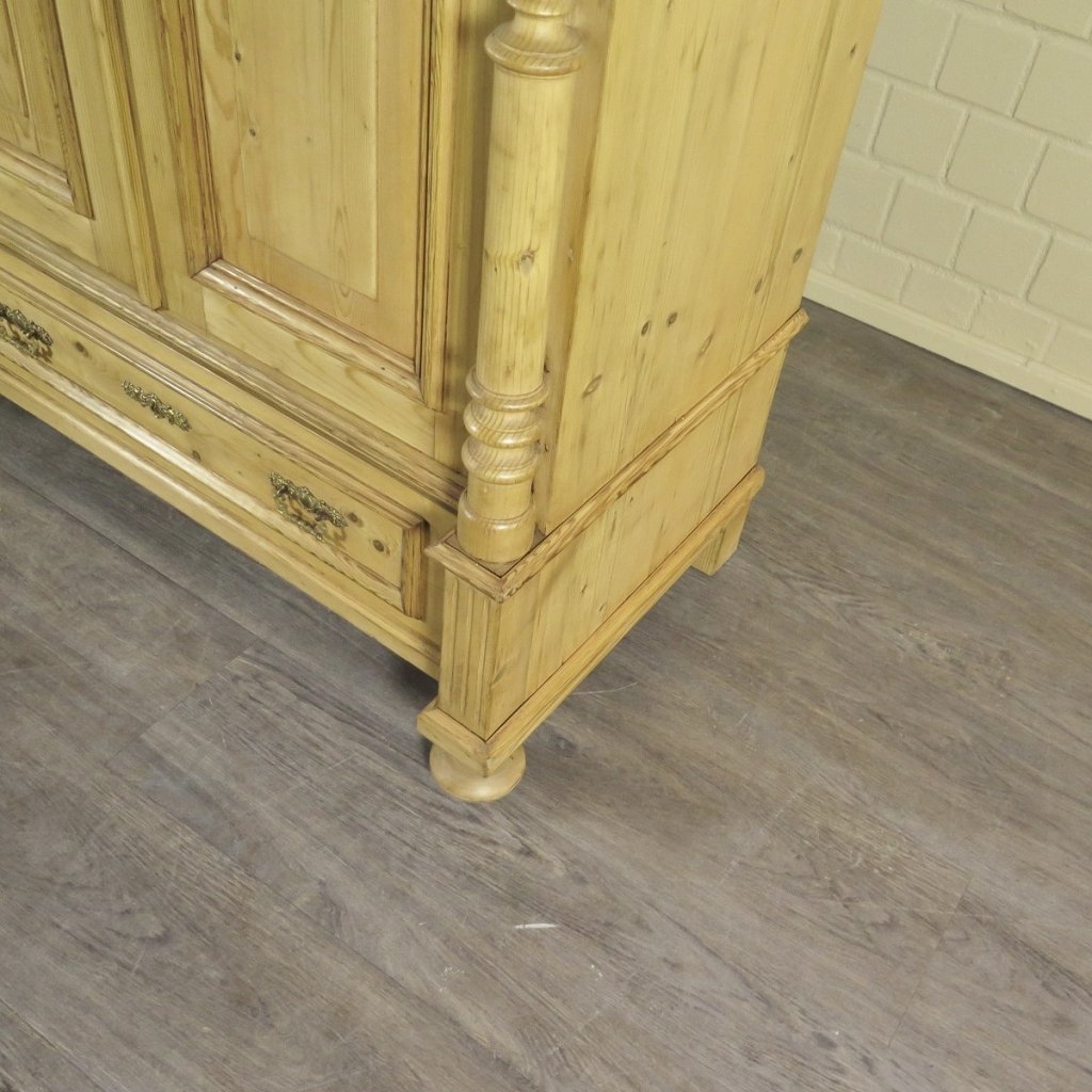 Schrank Kleiderschrank Gründerzeit 1880 Kiefer