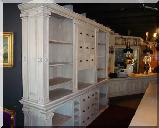 Regal Schrank Bella 2,80 m